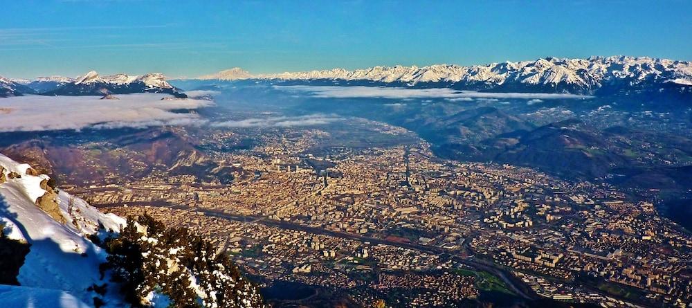 Hotel Premiere Classe Grenoble Sud - Gieres Universite Zewnętrze zdjęcie